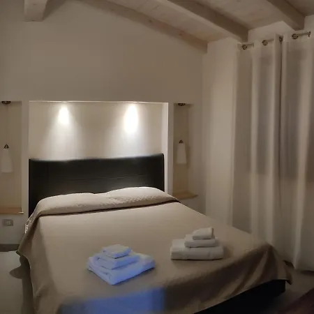 Feriehus La Locandina