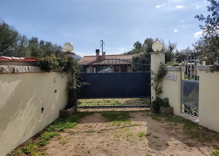 別荘 La Locandina *